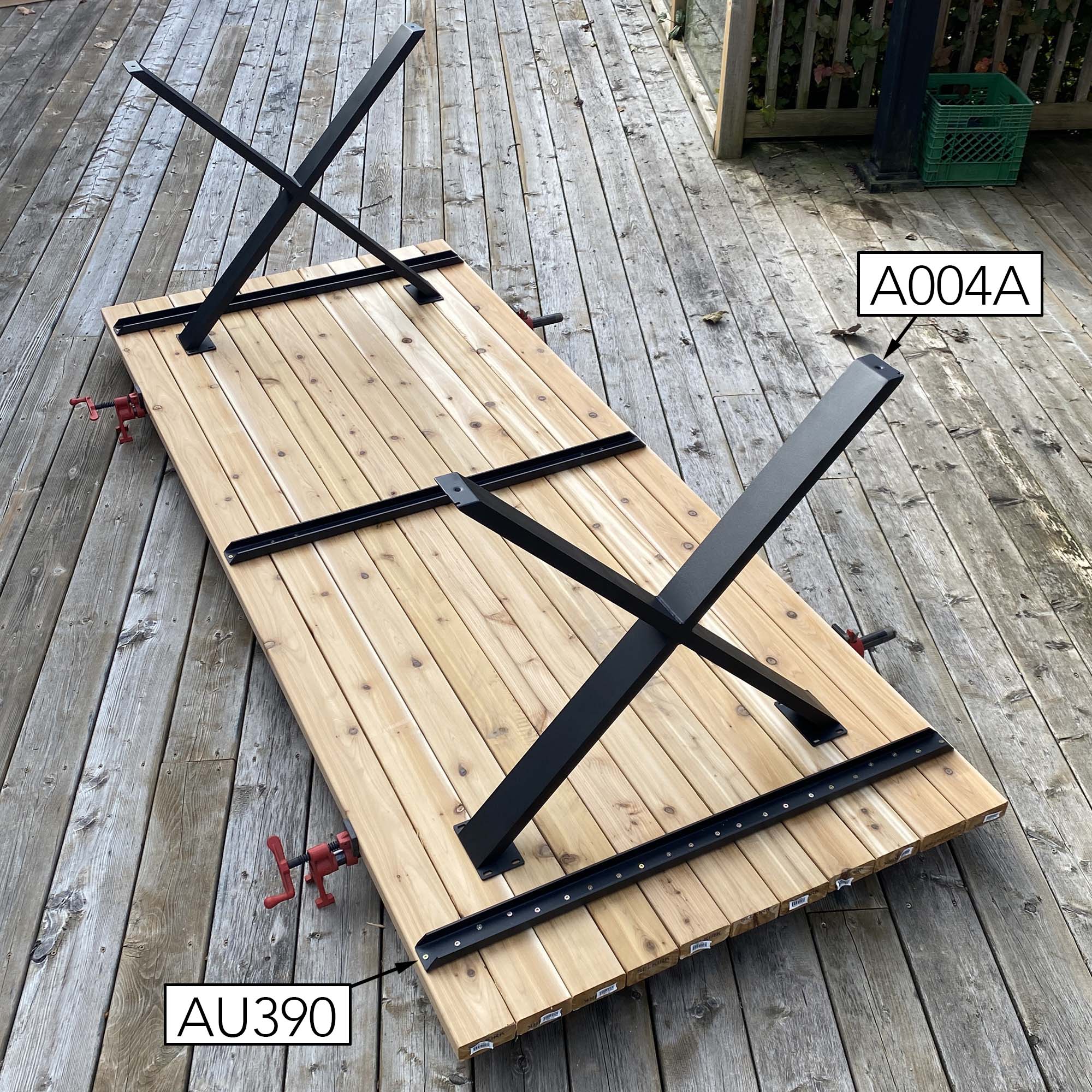 Outdoor_aluminum_dining_table_legs.jpg
